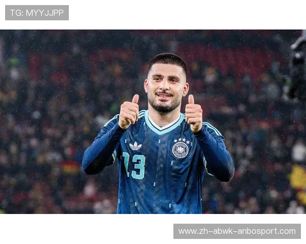 曼城官宣B席今夏离队效力9年豪取19冠31岁功勋告别蓝月